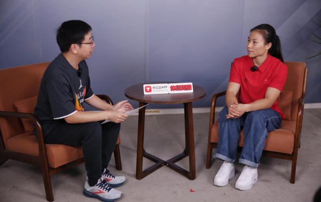 专访邓丽娟：我肯定比6秒18要强